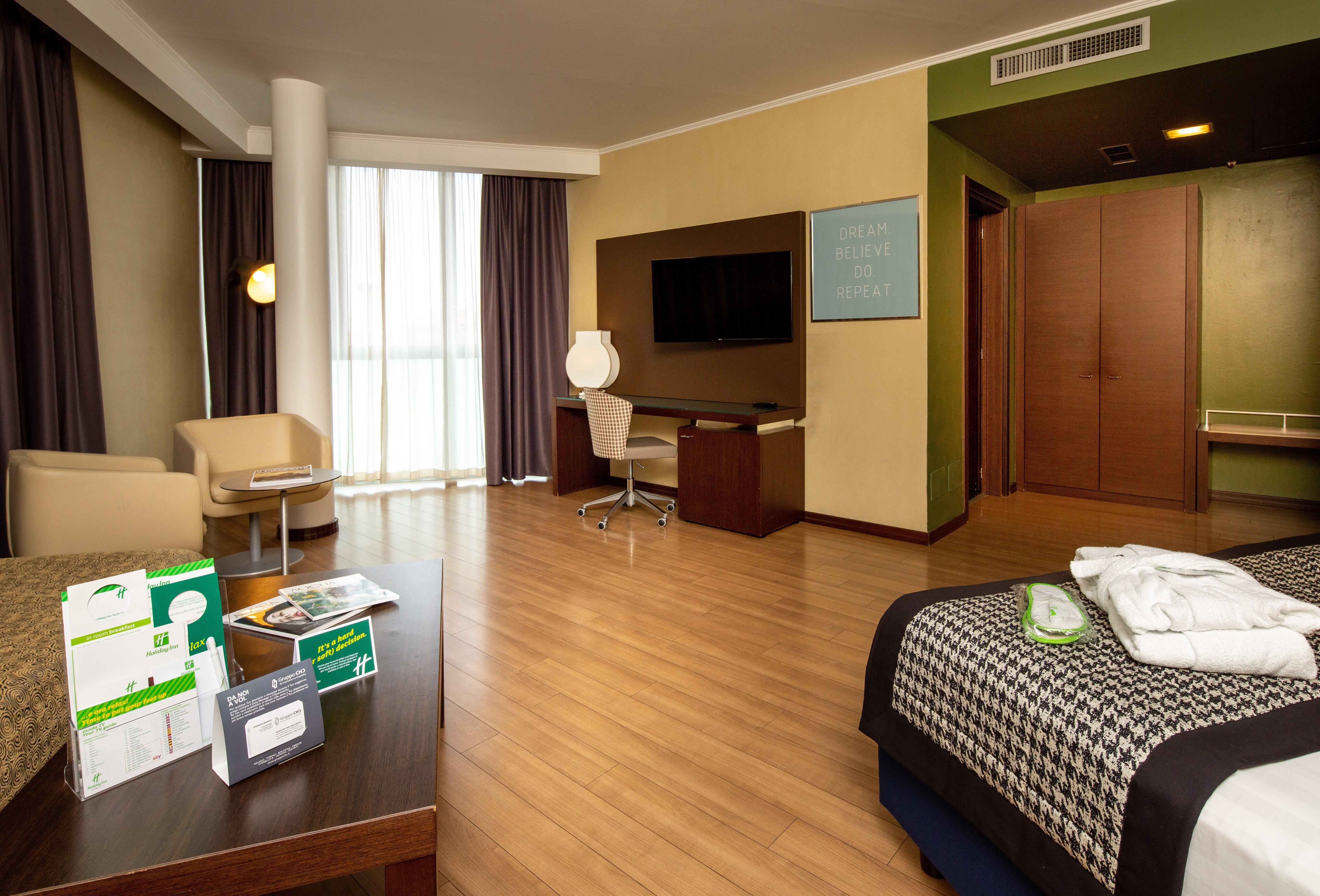 Holiday Inn Turin Corso Francia, An Ihg Hotel מראה חיצוני תמונה